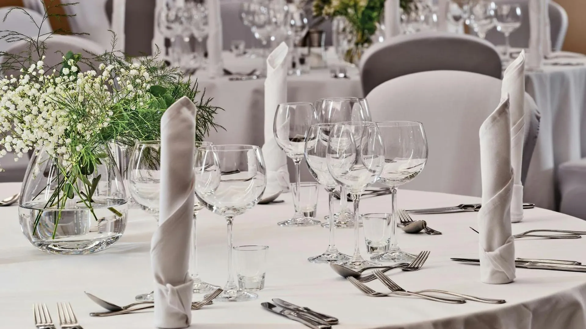 Sheraton Grand Krakow Hotel