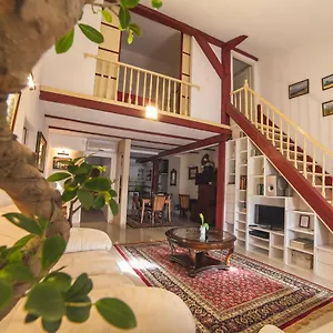 La Fontaine Apartmanhotel