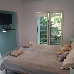 https://helios-apartments.sopothotels.com