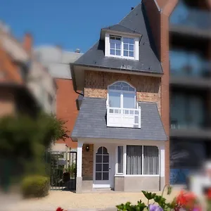 https://casa-cottage.hotelsghent.com