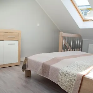 https://bialy-zakatek.szklarskaporebahotels.net