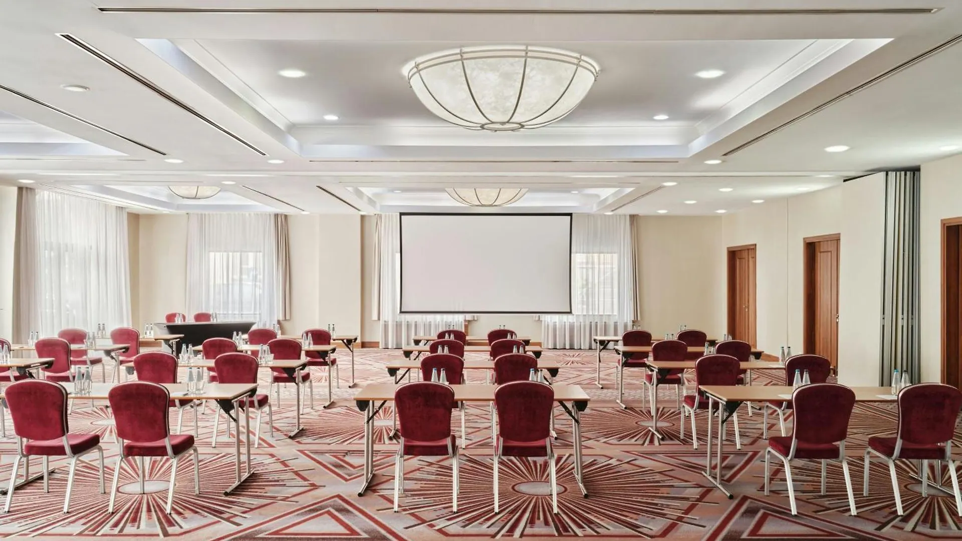 ***** Hotel Sheraton Grand Krakow Poland